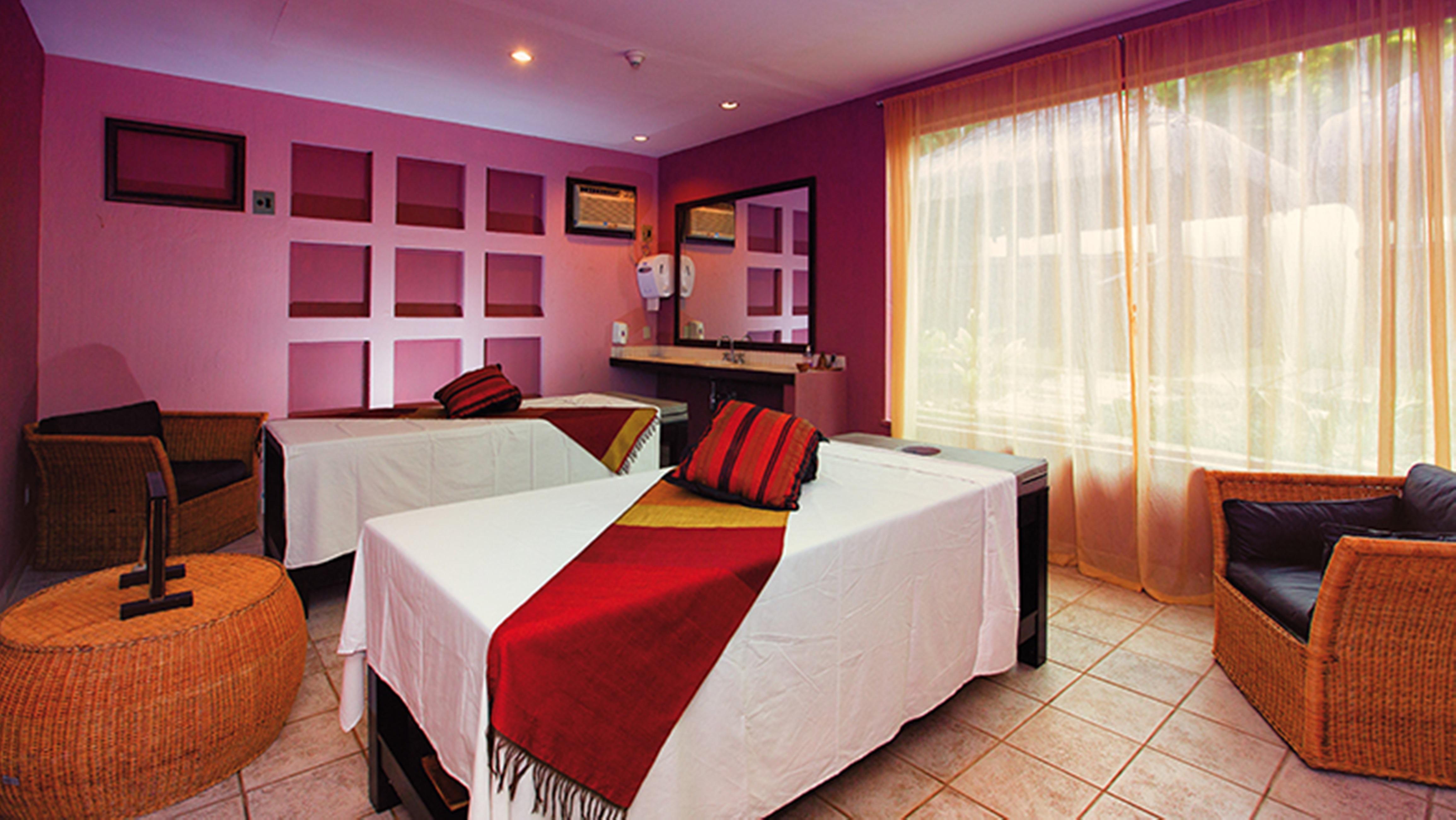 Vila Gale Eco Resort Angra Angra dos Reis Exteriör bild A room at the spa